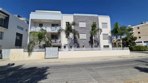 rent flat in limassol cyprus  Shop in Limassol for sale